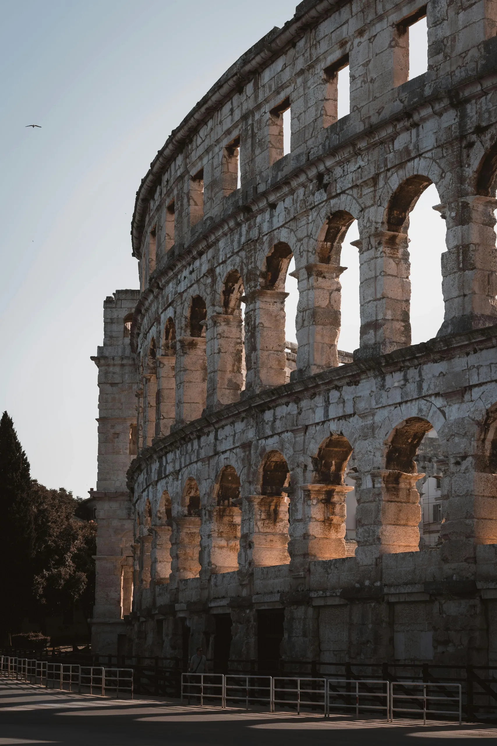 THE PULA ARENA IS THE ONLY ROMAN AMPHITHEATRE THAT HAS FOUR SIDE TOWERS ENTIRELY PRESERVED.
