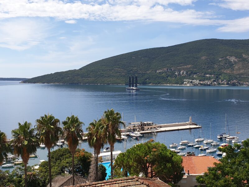 Herceg Novi and Savina Winery - Stone, Sea and Wine Above the Bay