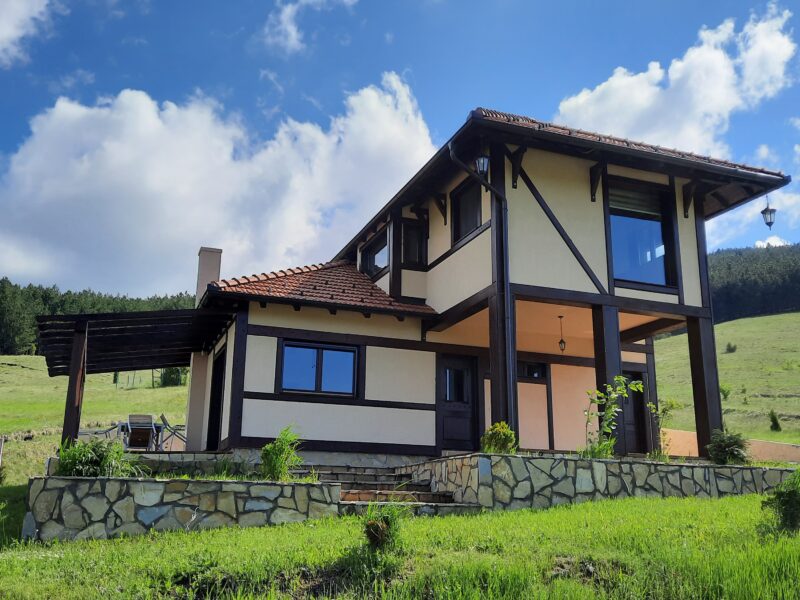 Slow travel through Western Serbia – Food, People, Festivals, Attractions