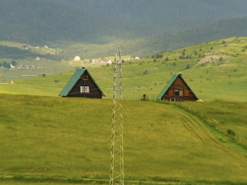 Mountain peaceful cottage #1