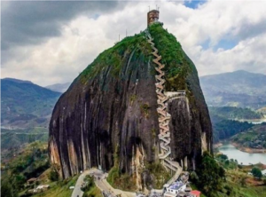 Medellin Colombia - GUATAPE Tour 