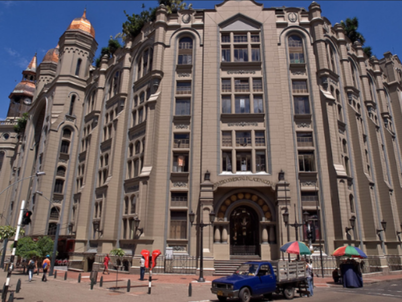 Medellin and Cartagena - Jewel of the Colombian Caribbean