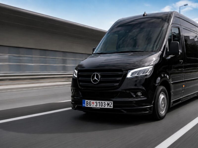 Transfer and daily excursions with a guide or driver